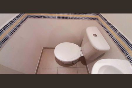 Casa de condomínio à venda com 65m², 2 quartos e 2 vagas Casa de condomínio à venda com 65m², 2 quartos e 2 vagasLavabo
