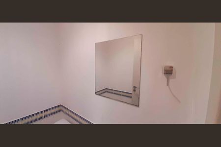Casa de condomínio à venda com 65m², 2 quartos e 2 vagas Casa de condomínio à venda com 65m², 2 quartos e 2 vagasLavabo