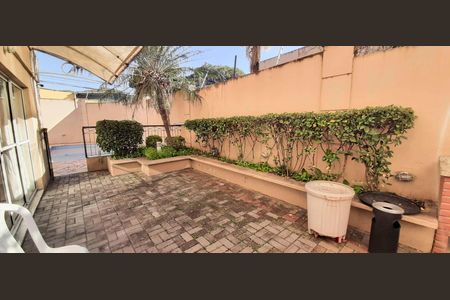 Casa de condomínio à venda com 65m², 2 quartos e 2 vagas Casa de condomínio à venda com 65m², 2 quartos e 2 vagasÁrea Comum