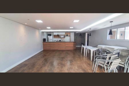 Casa de condomínio à venda com 65m², 2 quartos e 2 vagas Casa de condomínio à venda com 65m², 2 quartos e 2 vagasÁrea comum - Salão de Festas