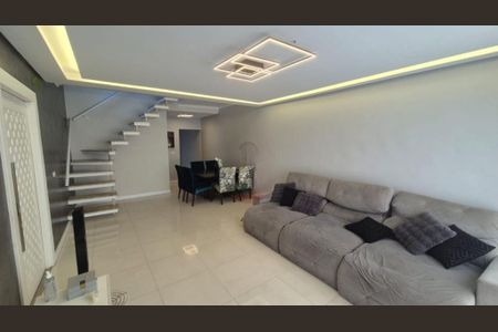 Casa à venda com 4 quartos, 187m² em Vila Moreira, São Paulo