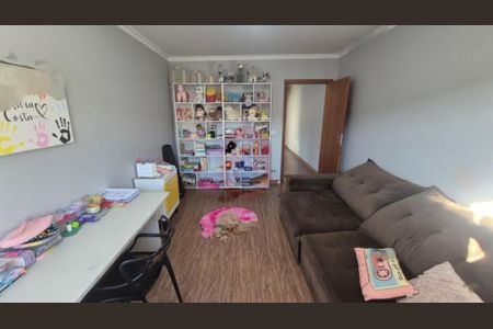 Casa à venda com 4 quartos, 187m² em Vila Moreira, São Paulo