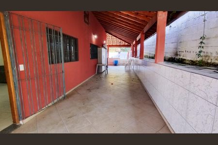 Casa para alugar com 1130m², 3 quartos e 5 vagas Casa para alugar com 1130m², 3 quartos e 5 vagasQuintal