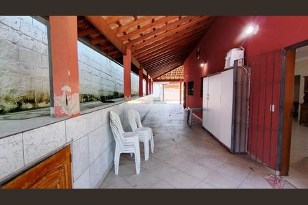 Casa para alugar com 1130m², 3 quartos e 5 vagas Casa para alugar com 1130m², 3 quartos e 5 vagasQuintal