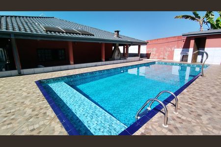 Casa para alugar com 1130m², 3 quartos e 5 vagas Casa para alugar com 1130m², 3 quartos e 5 vagasPiscina