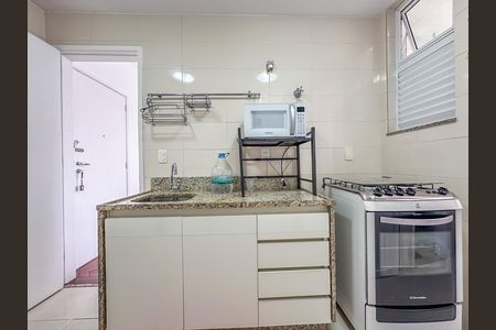 Apartamento para alugar com 55m², 1 quarto e sem vaga