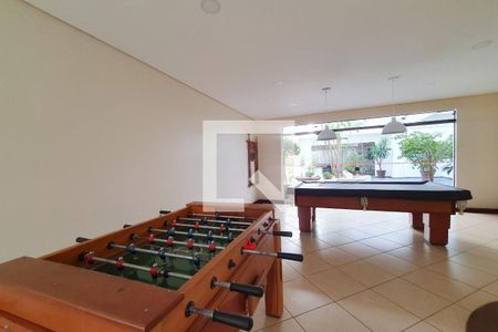 Apartamento à venda com 130m², 4 quartos e 2 vagas Apartamento à venda com 130m², 4 quartos e 2 vagasÁrea comum - Sala de Jogos