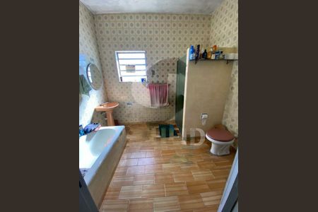 Casa à venda com 3 quartos, 220m² em Vila Maracanã, São Paulo