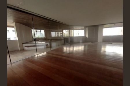 Apartamento à venda com 637m², 5 quartos e 4 vagas