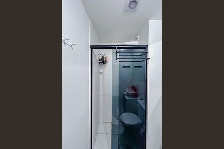 Banheiro de apartamento à venda com 2 quartos, 34m² em Cidade Mãe do Céu, São Paulo