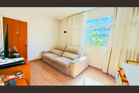 Apartamento à venda com 70m², 2 quartos e 1 vaga