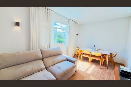 Apartamento à venda com 70m², 2 quartos e 1 vaga