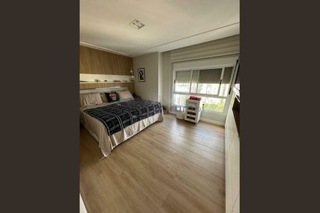 Apartamento à venda com 211m², 3 quartos e 3 vagas