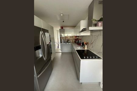 Apartamento à venda com 211m², 3 quartos e 3 vagas