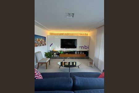 Apartamento à venda com 211m², 3 quartos e 3 vagas