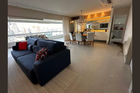 Apartamento à venda com 211m², 3 quartos e 3 vagas