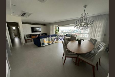 Apartamento à venda com 211m², 3 quartos e 3 vagas