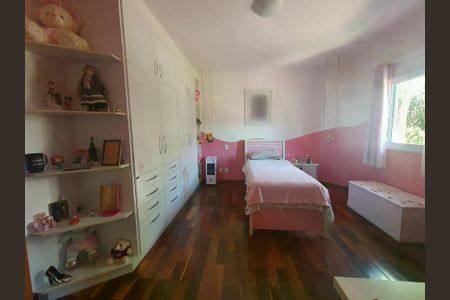 Casa à venda com 4 quartos, 324m² em Santa Cruz, Valinhos
