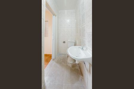 Banheiro da Suíte de casa para alugar com 2 quartos, 65m² em Jardim Sao Jose (artur Alvim), São Paulo
