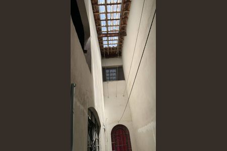 Casa à venda com 220m², 6 quartos e 2 vagas