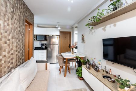 Sala de apartamento para alugar com 2 quartos, 51m² em Lapa, São Paulo