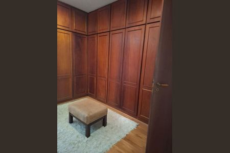 Casa à venda com 4 quartos, 322m² em Alphaville, Santana de Parnaíba