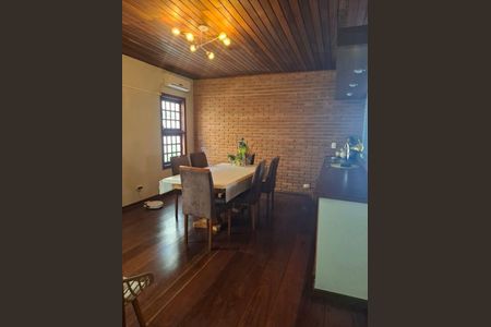 Casa à venda com 4 quartos, 322m² em Alphaville, Santana de Parnaíba