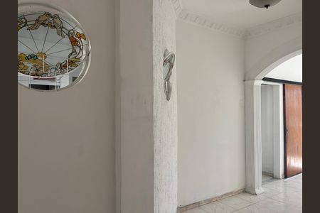 Apartamento para alugar com 75m², 2 quartos e sem vaga