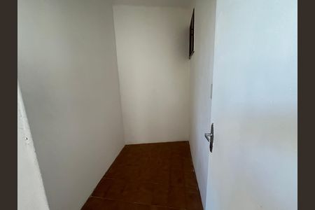 Apartamento para alugar com 75m², 2 quartos e sem vaga