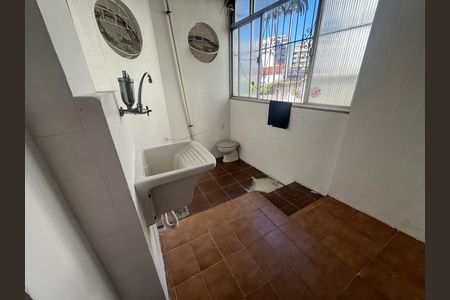 Apartamento para alugar com 75m², 2 quartos e sem vaga