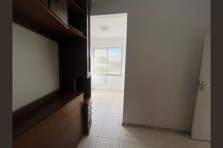 Apartamento para alugar com 75m², 2 quartos e sem vaga