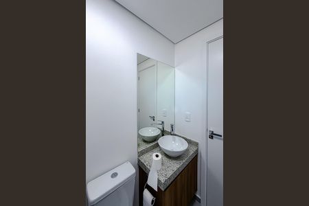 Studio para alugar com 30m², 1 quarto e sem vaga Studio para alugar com 30m², 1 quarto e sem vagaBanheiro