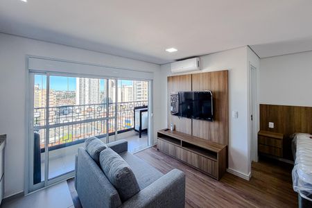 Sala de kitnet/studio para alugar com 1 quarto, 30m² em Vila Dom Pedro I, São Paulo