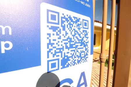 Placa de casa para alugar com 5 quartos, 250m² em Nossa Senhora Aparecida, Uberlândia