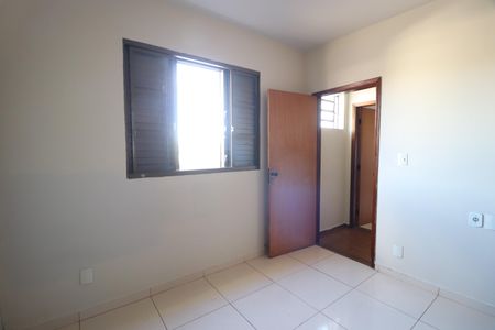 Casa para alugar com 250m², 5 quartos e 2 vagasSuíte 3