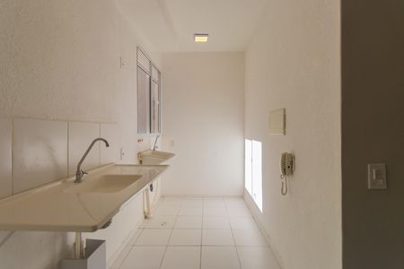 Cozinha de apartamento para alugar com 2 quartos, 38m² em Jardim Petropolis, Cotia