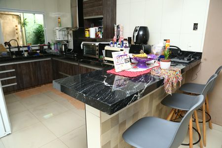 Cozinha de casa à venda com 4 quartos, 360m² em Setor Recanto das Minas Gerais, Goiânia