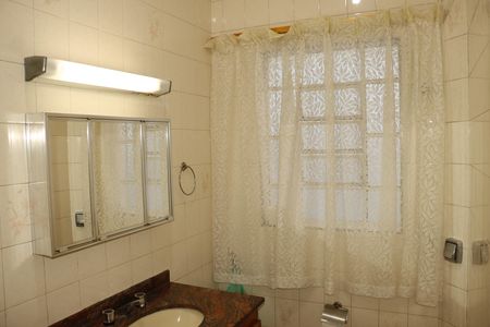 Casa para alugar com 152m², 3 quartos e 1 vagaBanheiro social