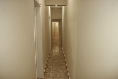 Casa para alugar com 152m², 3 quartos e 1 vagaCorredor