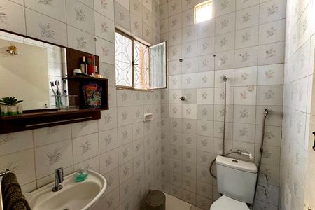 Casa à venda com 154m², 3 quartos e sem vaga