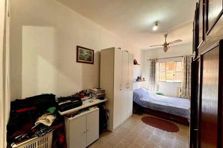 Casa à venda com 154m², 3 quartos e sem vaga