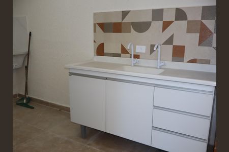 Área de Serviço de casa para alugar com 1 quarto, 60m² em Vila California, São Paulo