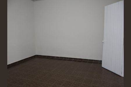 Quarto de casa para alugar com 1 quarto, 60m² em Vila California, São Paulo