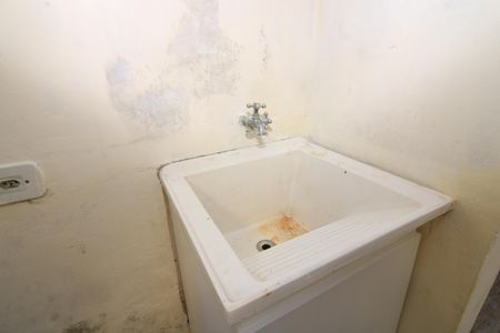 Área de Serviço de casa para alugar com 2 quartos, 130m² em Jardim Penha, São Paulo