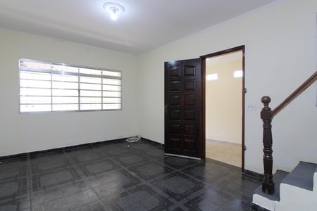 Sala de casa para alugar com 2 quartos, 130m² em Jardim Penha, São Paulo