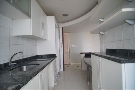 Apartamento para alugar com 109m², 2 quartos e 2 vagascozinha