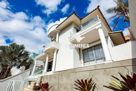 Casa à venda com 4 quartos, 416m² em São Bento, Belo Horizonte