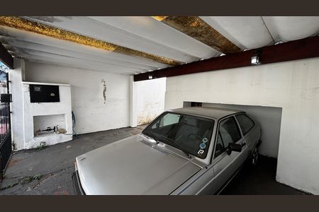 Garagem de casa à venda com 2 quartos, 156m² em Vila Francisco Matarazzo, Santo André