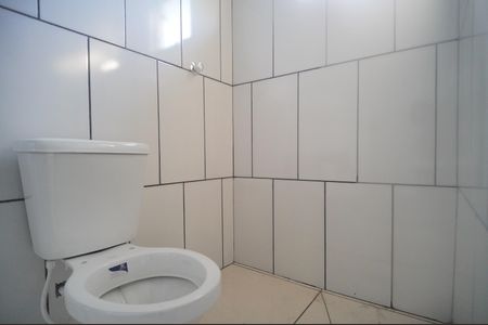 Banheiro de casa para alugar com 1 quarto, 40m² em Feitoria, São Leopoldo