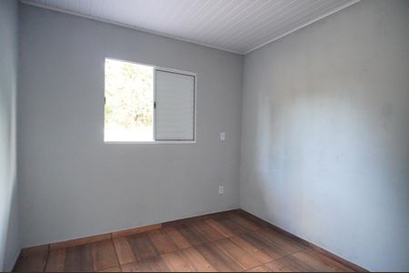 Casa para alugar com 40m², 1 quarto e 1 vagaQuarto 1